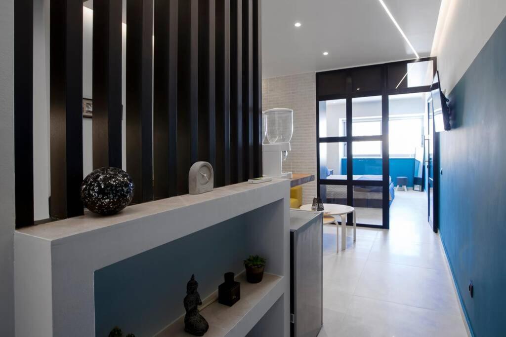 City Center Modern Renovated Apartment Афины Экстерьер фото